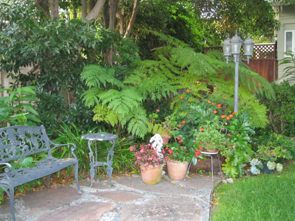 A White Jasmine Inn Santa Barbara Exterior photo